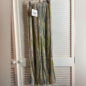 VRG GRL Groovy Flare Pant SUPER COMFY NEVER WORN WITH TAGS